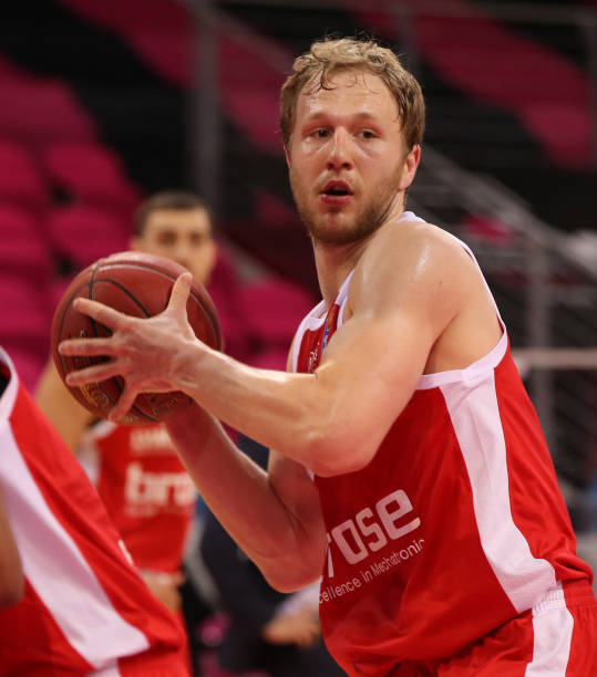 类似的谈判 类似的谈判